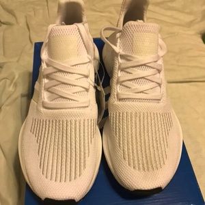 SOLD ! Adidas white shoes